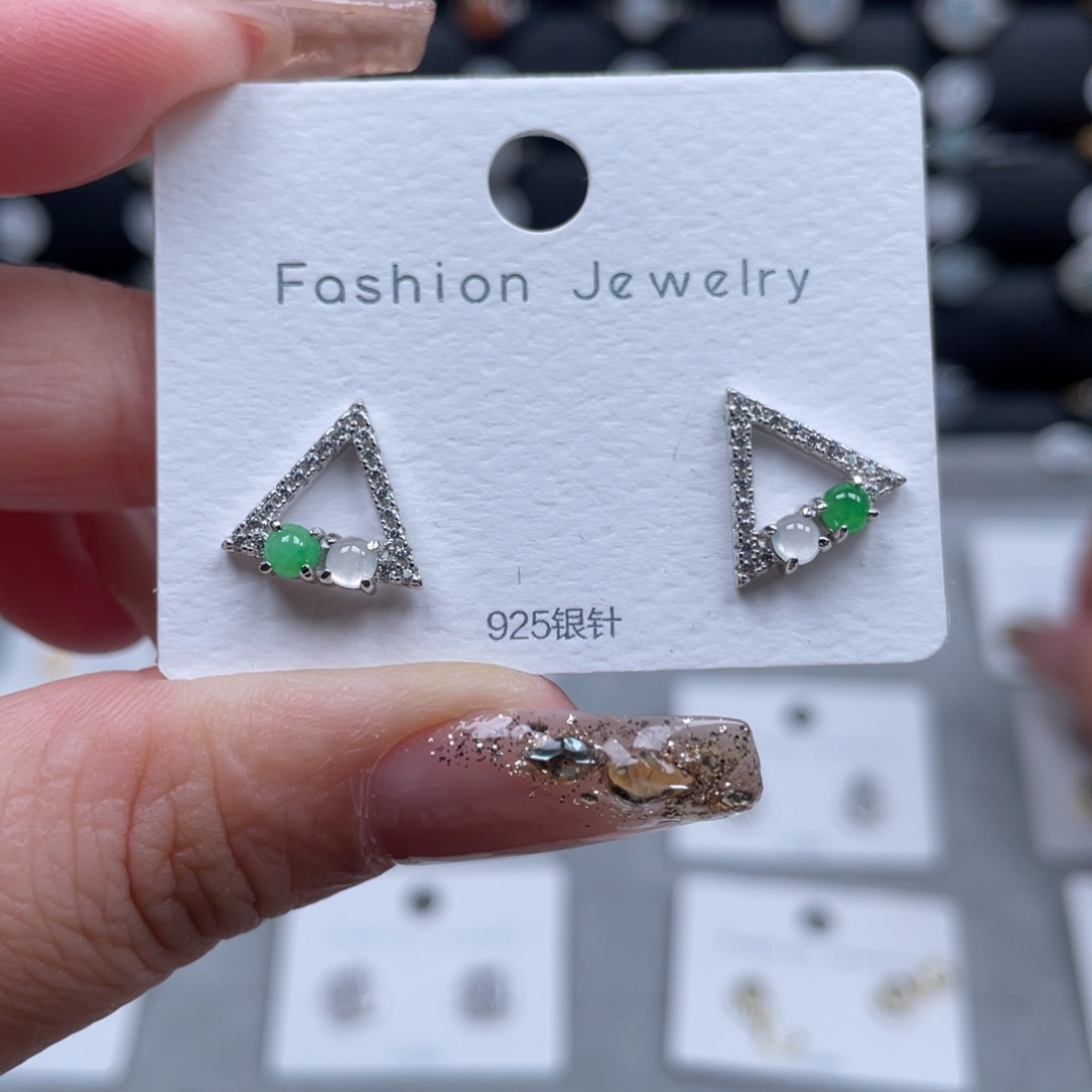 翡翠戒指银S925镶嵌耳钉