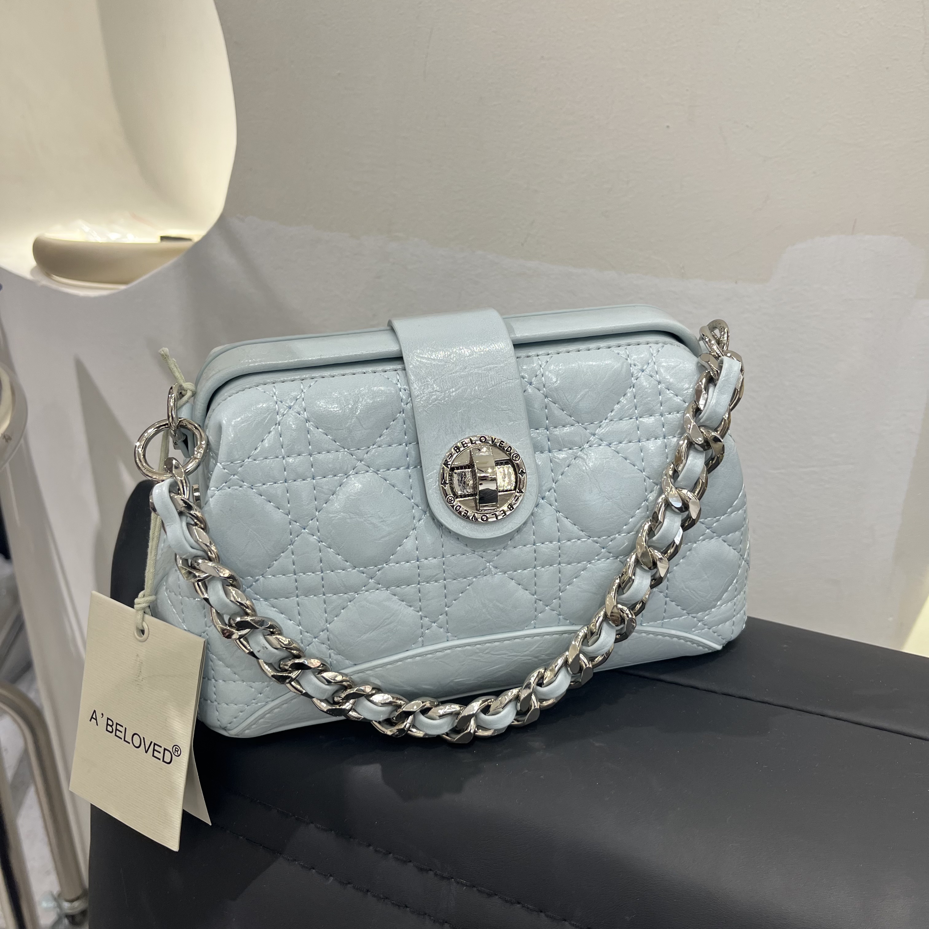 2025春夏新款潮流腋下百搭网红复古单肩斜挎包时尚女包 2256