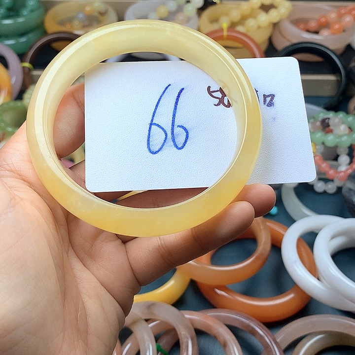 石英质玉（黄龙玉）未镶嵌手镯清**L