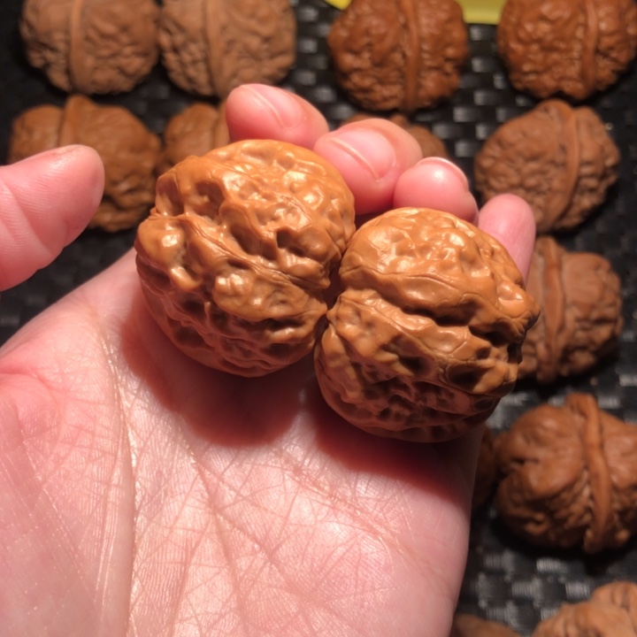 文玩核桃把件暴力肌肉36