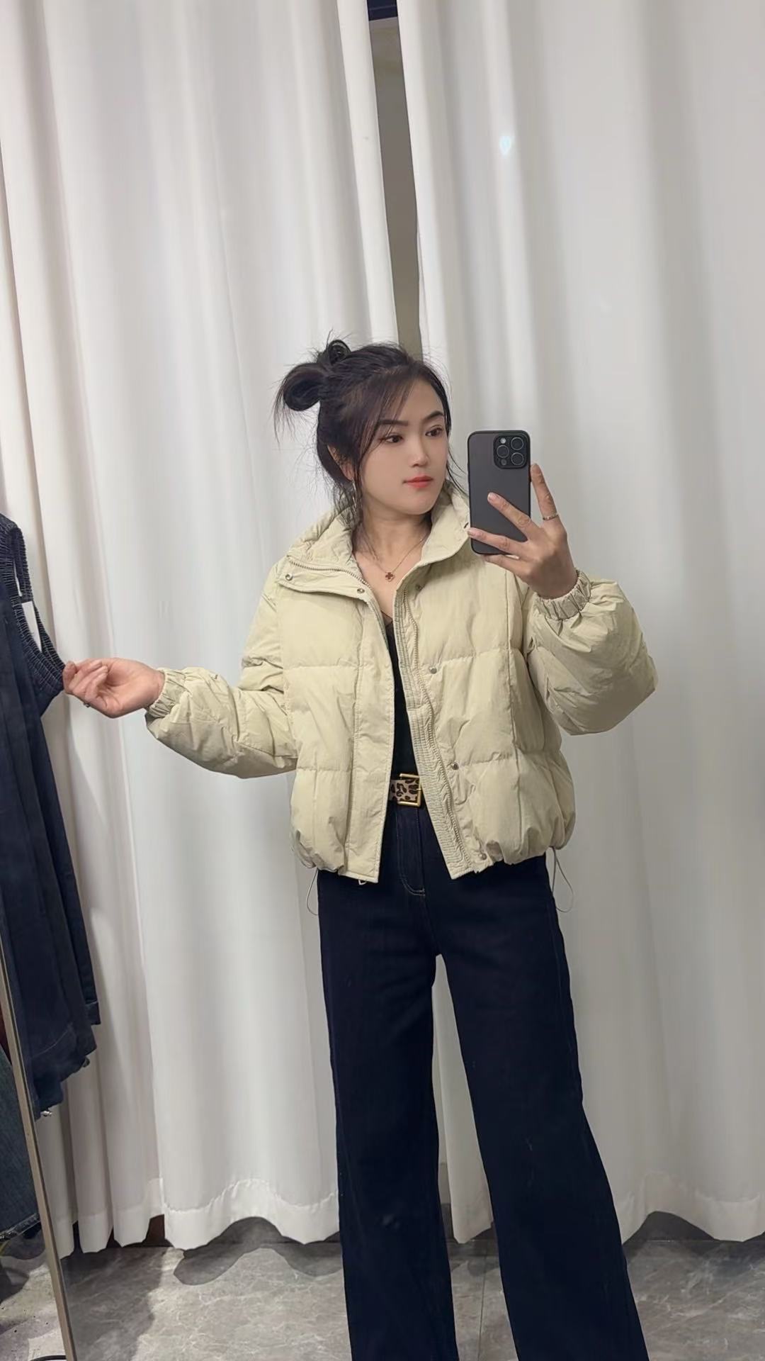 红衣俏家短款棉服