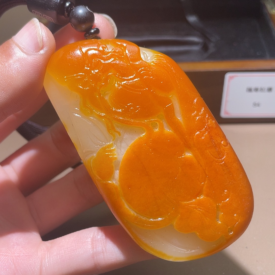 和田玉颈饰未镶嵌Z6