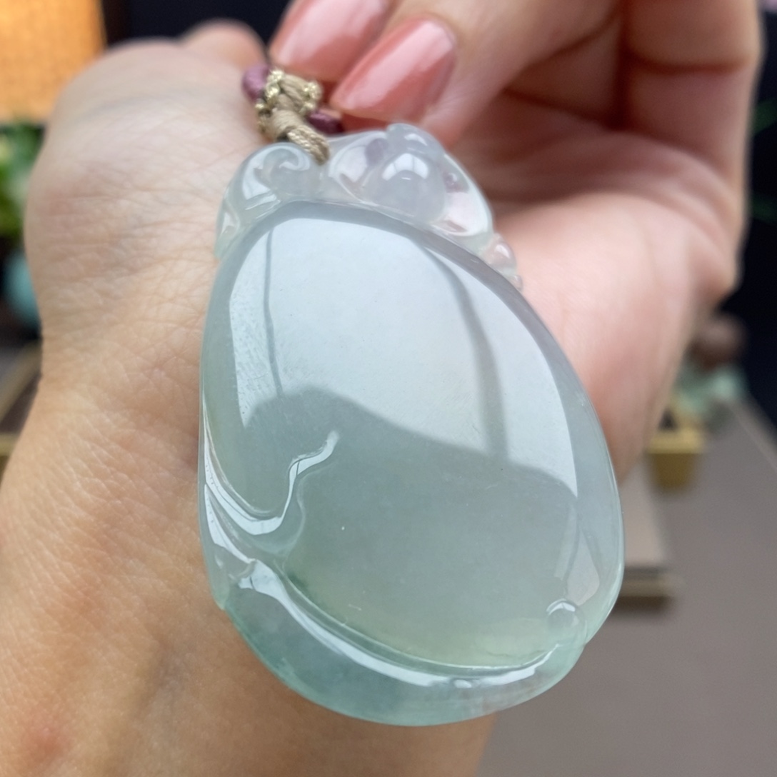 翡翠未镶嵌颈饰吊坠53