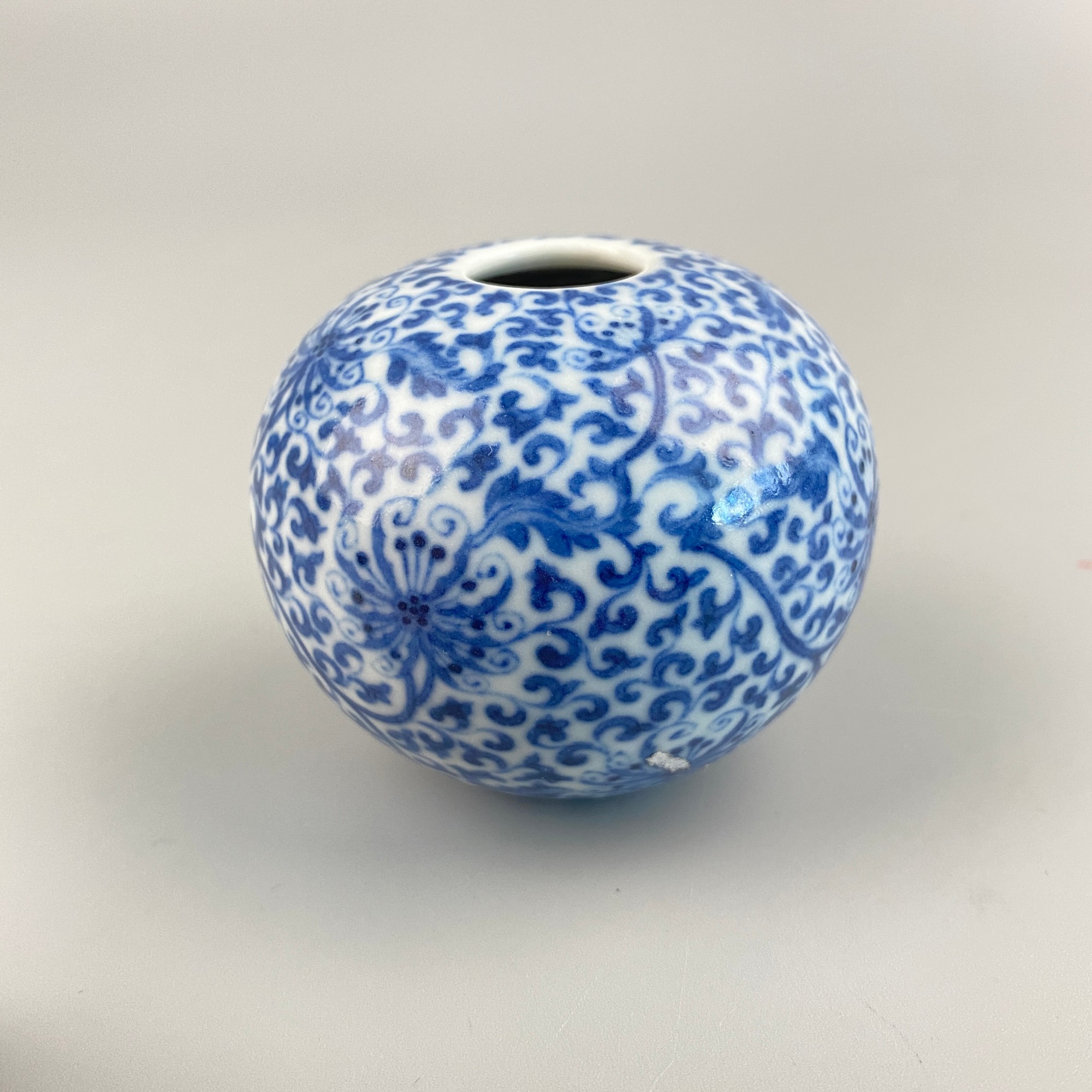 晚清民国青花缠枝莲纹水盂【古董拍卖】Y225LBB0122006