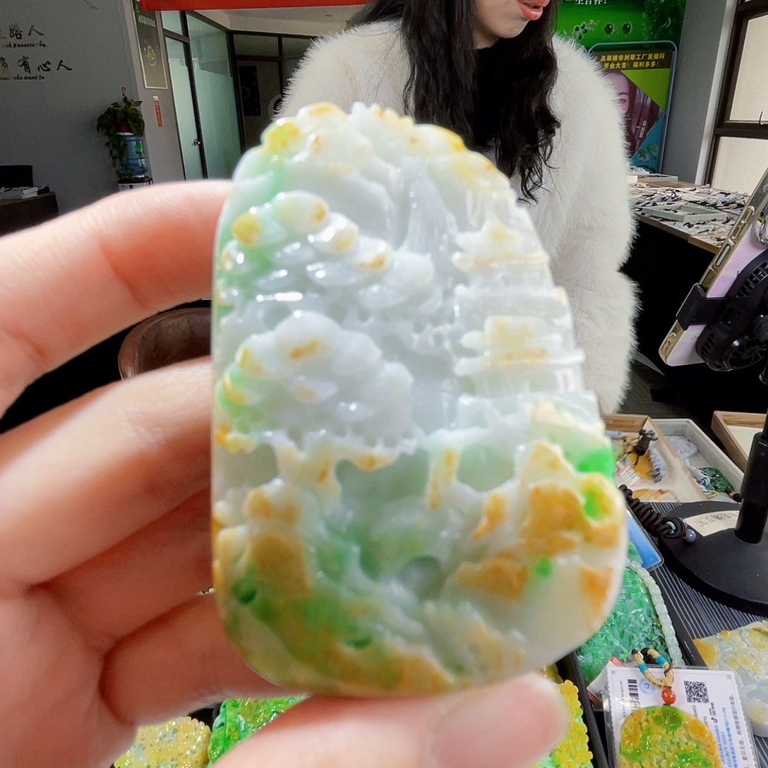 颈饰未镶嵌翡翠翡翠