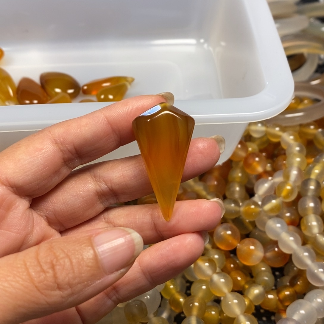 竹***玛瑙/玉髓未镶嵌玛瑙吊坠