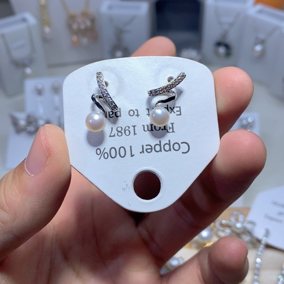 银S925镶嵌耳饰淡水珍珠