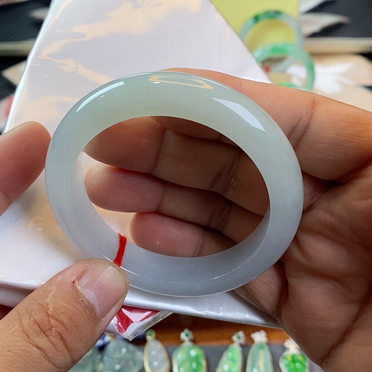 【闪购商品】未镶嵌手镯翡翠