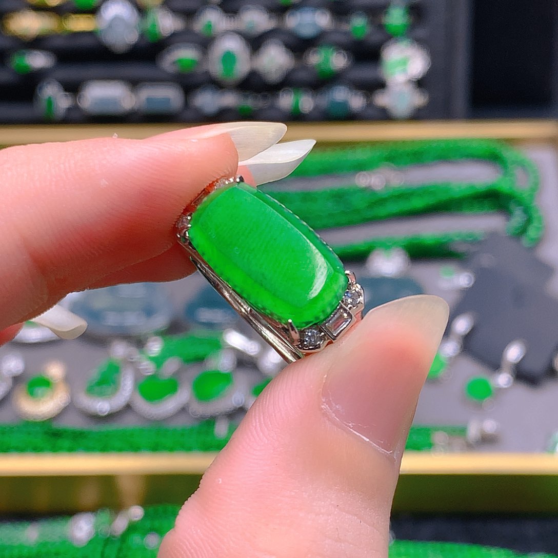 未镶嵌手链翡翠L*.天然