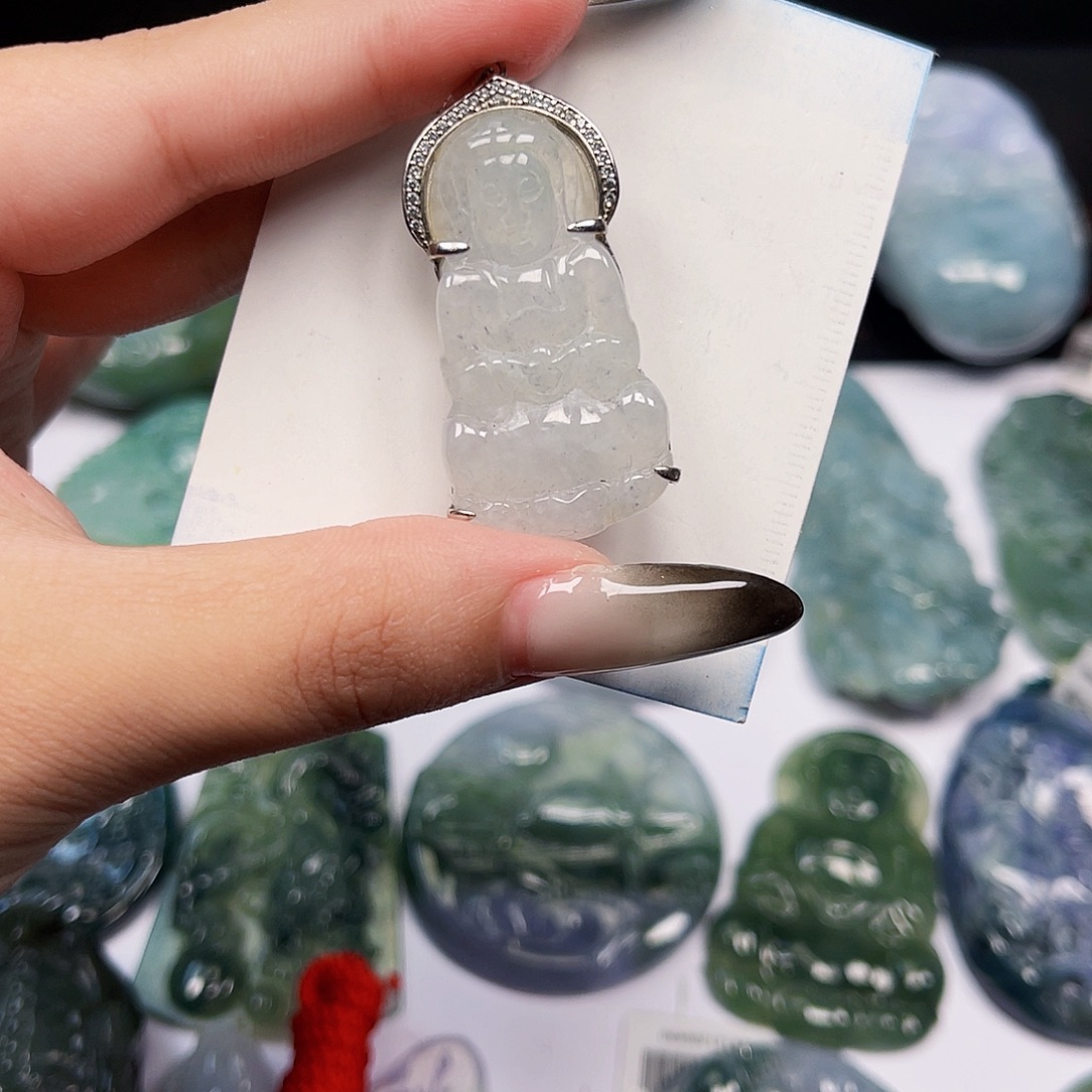 翡翠未镶嵌颈饰天然