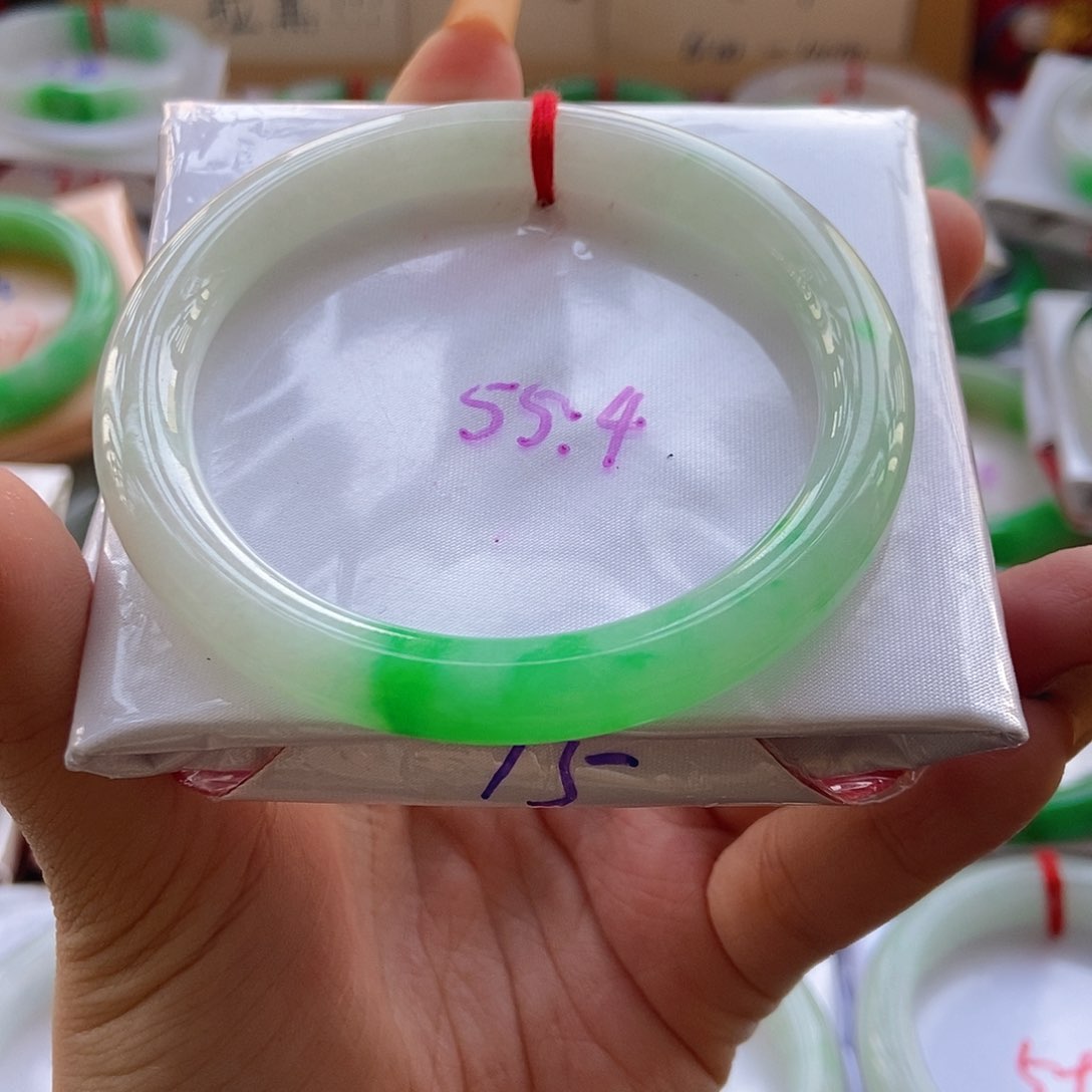 未镶嵌手镯翡翠7号