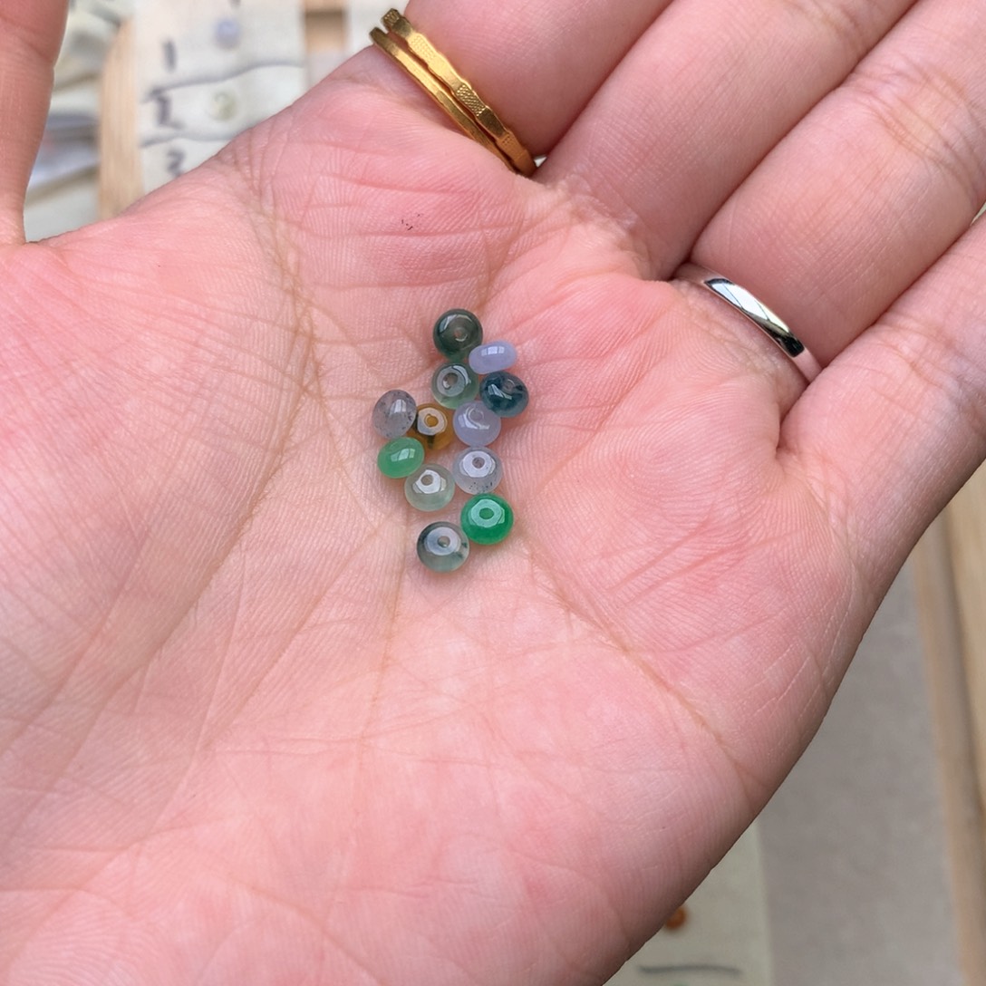 【闪购商品】未镶嵌挂件翡翠老*一