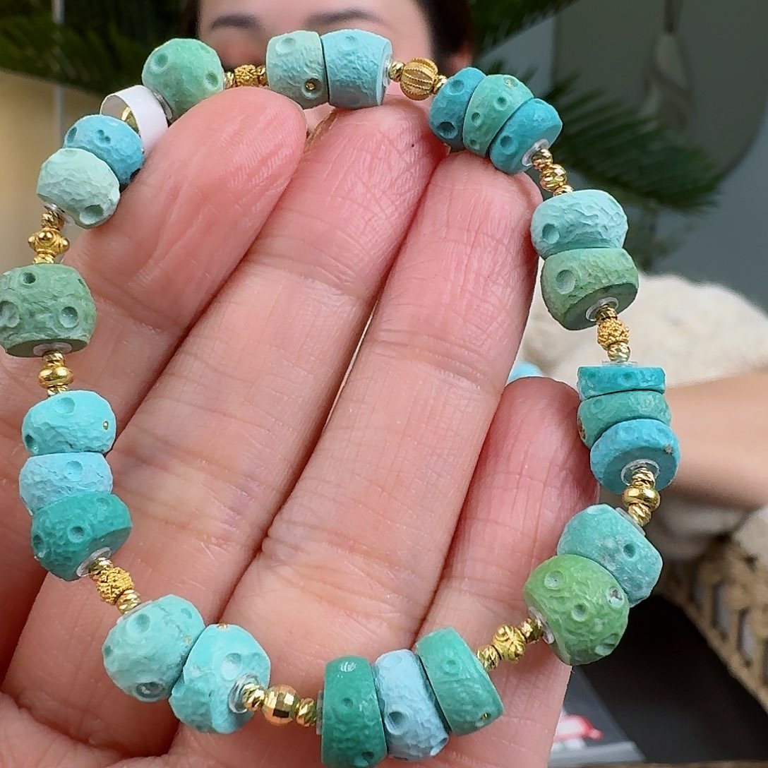 绿松石珠宝奇石未镶嵌