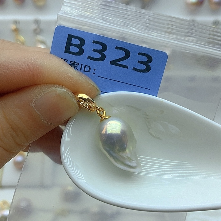 淡水珍珠颈饰未镶嵌