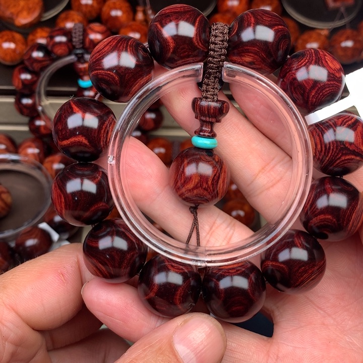 花梨木类五****亚黄花梨2.0F30