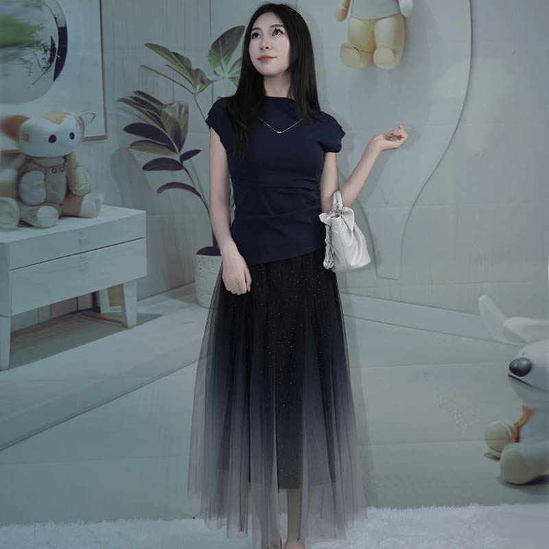 匠花语不规则T+黑色渐变色网纱裙裙子