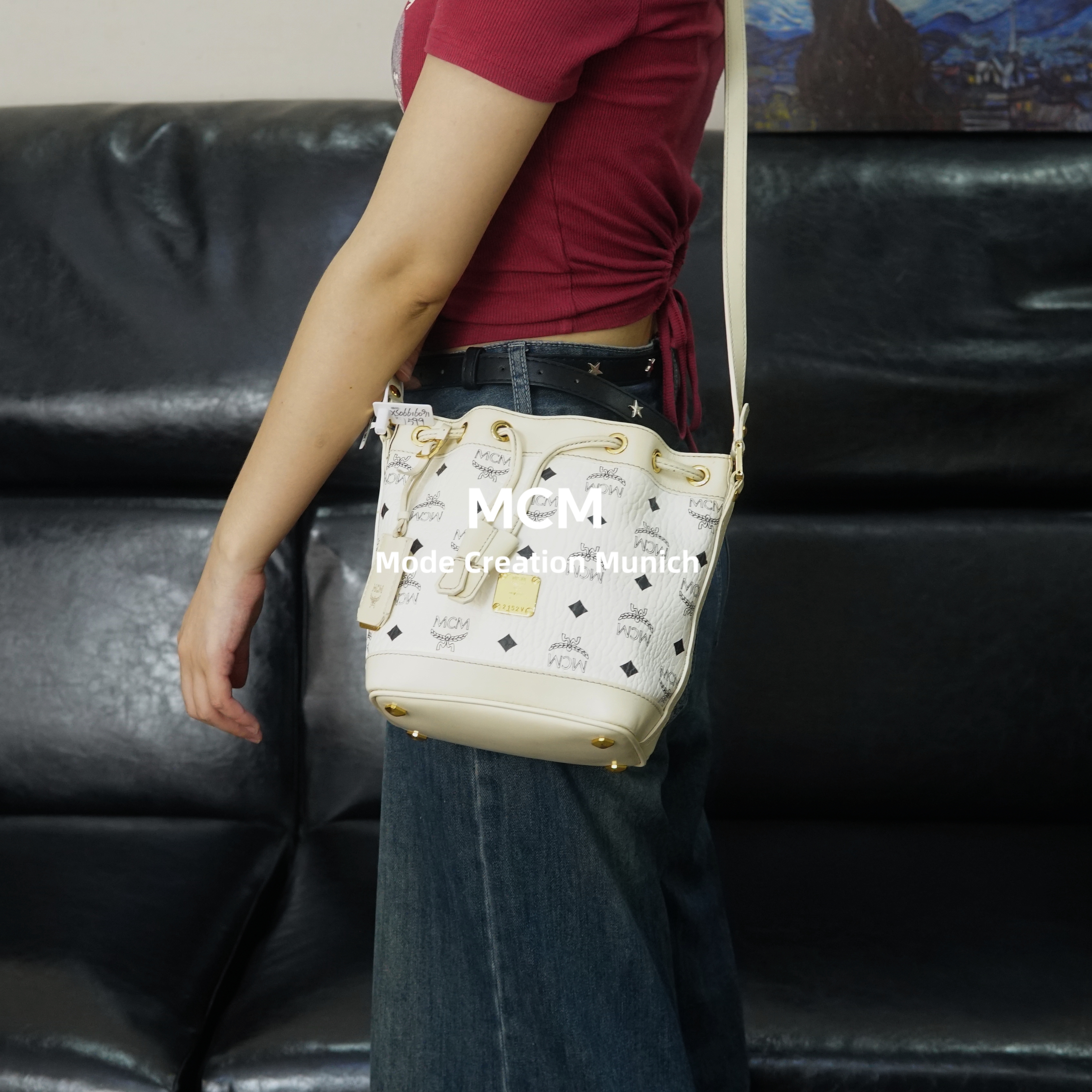 95新 MCM 白色抽绳水桶包/XS06616091/6091