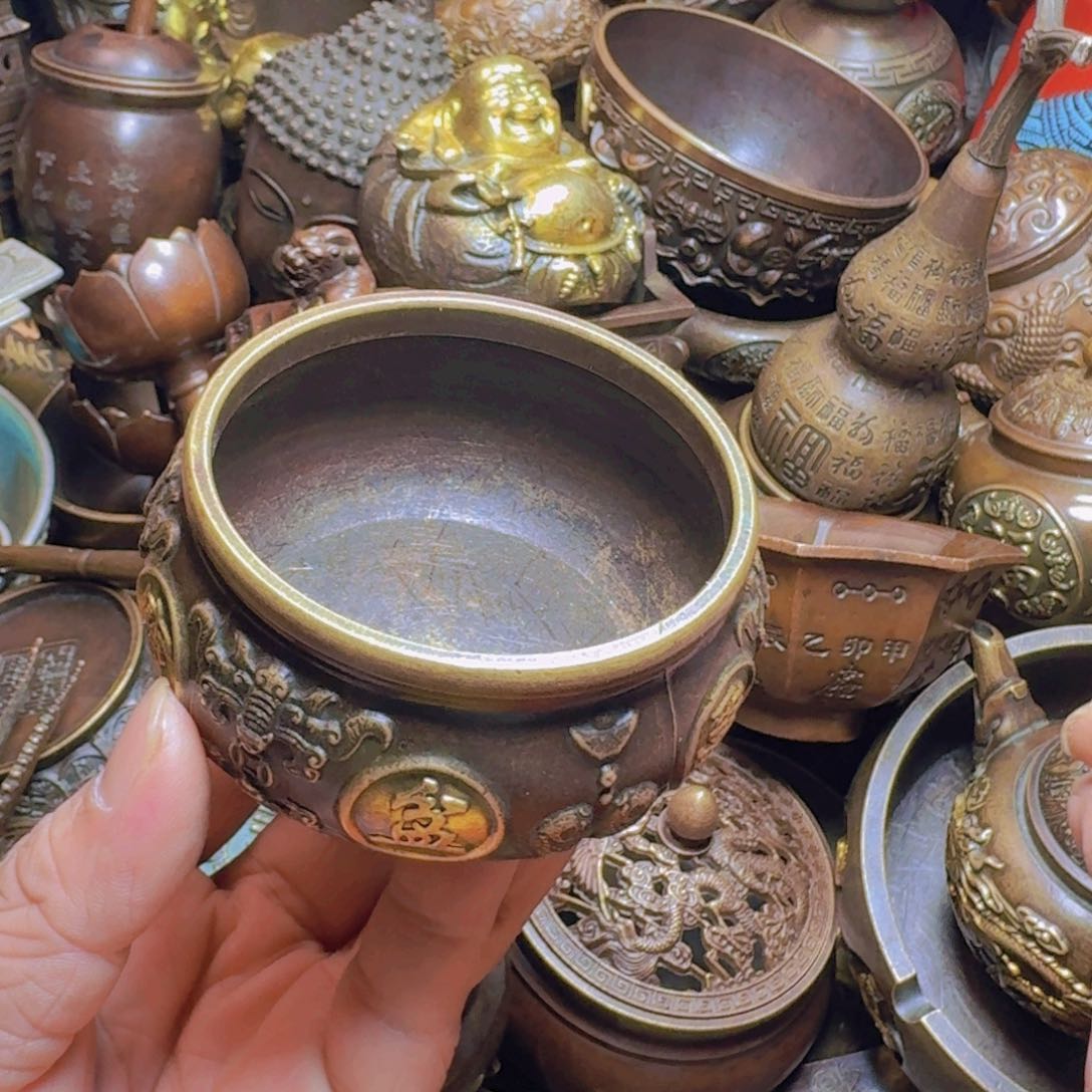 铜器摆件收收藏藏