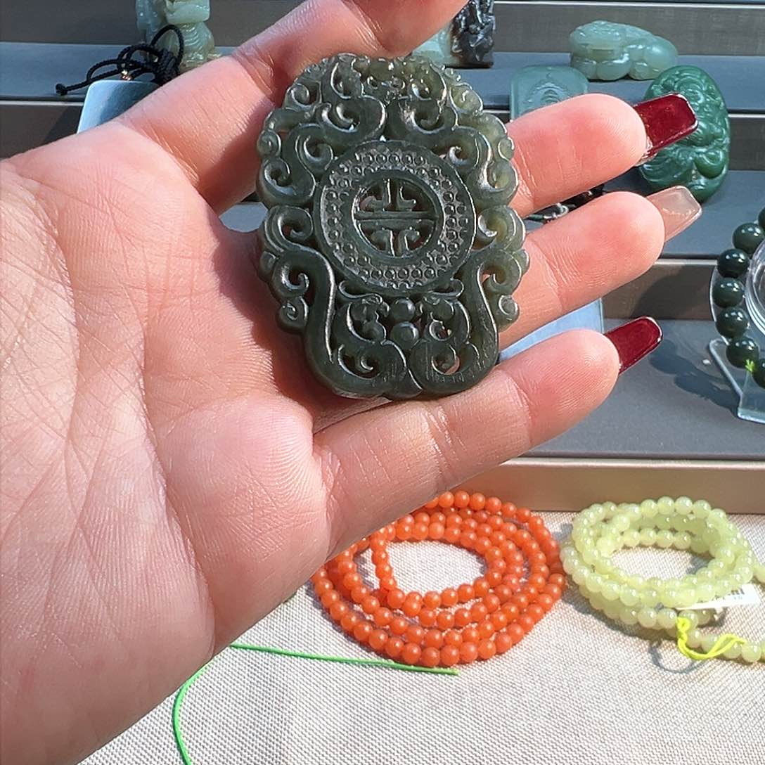 和田玉吊坠(不含链)未镶嵌