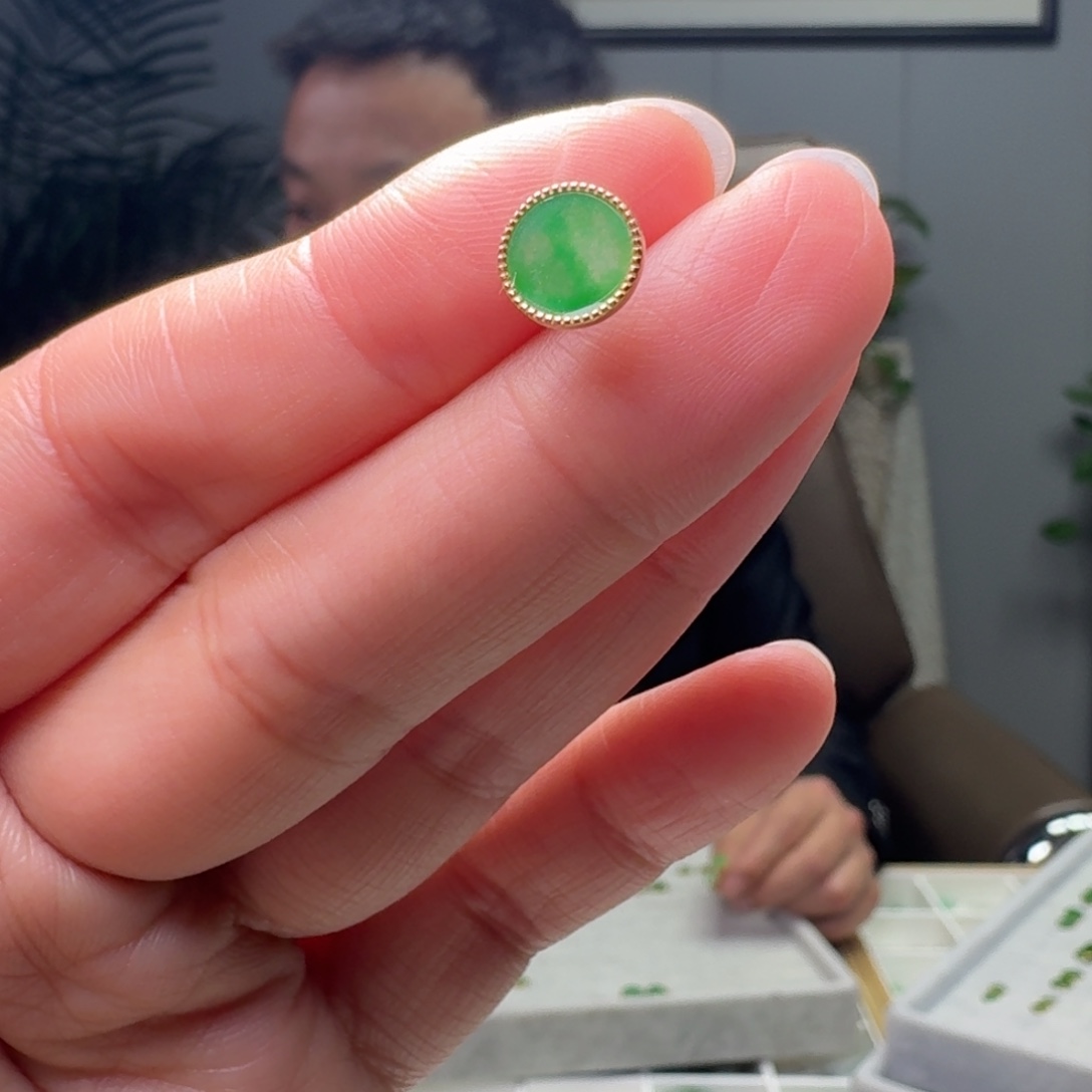 翡翠银S925镶嵌耳饰天然