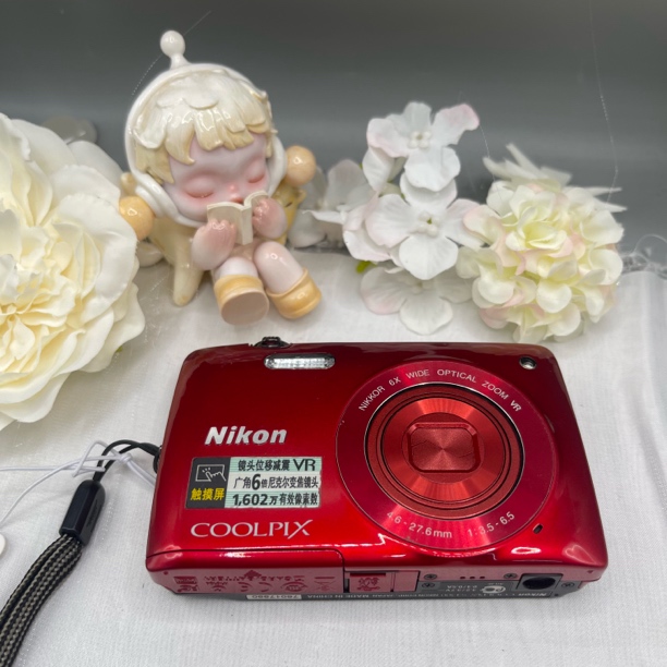 95新 Nikon/尼康 尼康s4300 1602万像素 6倍光学变焦