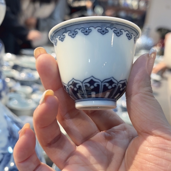 摆件陶Hhhcjckgjnfndjdjfnf