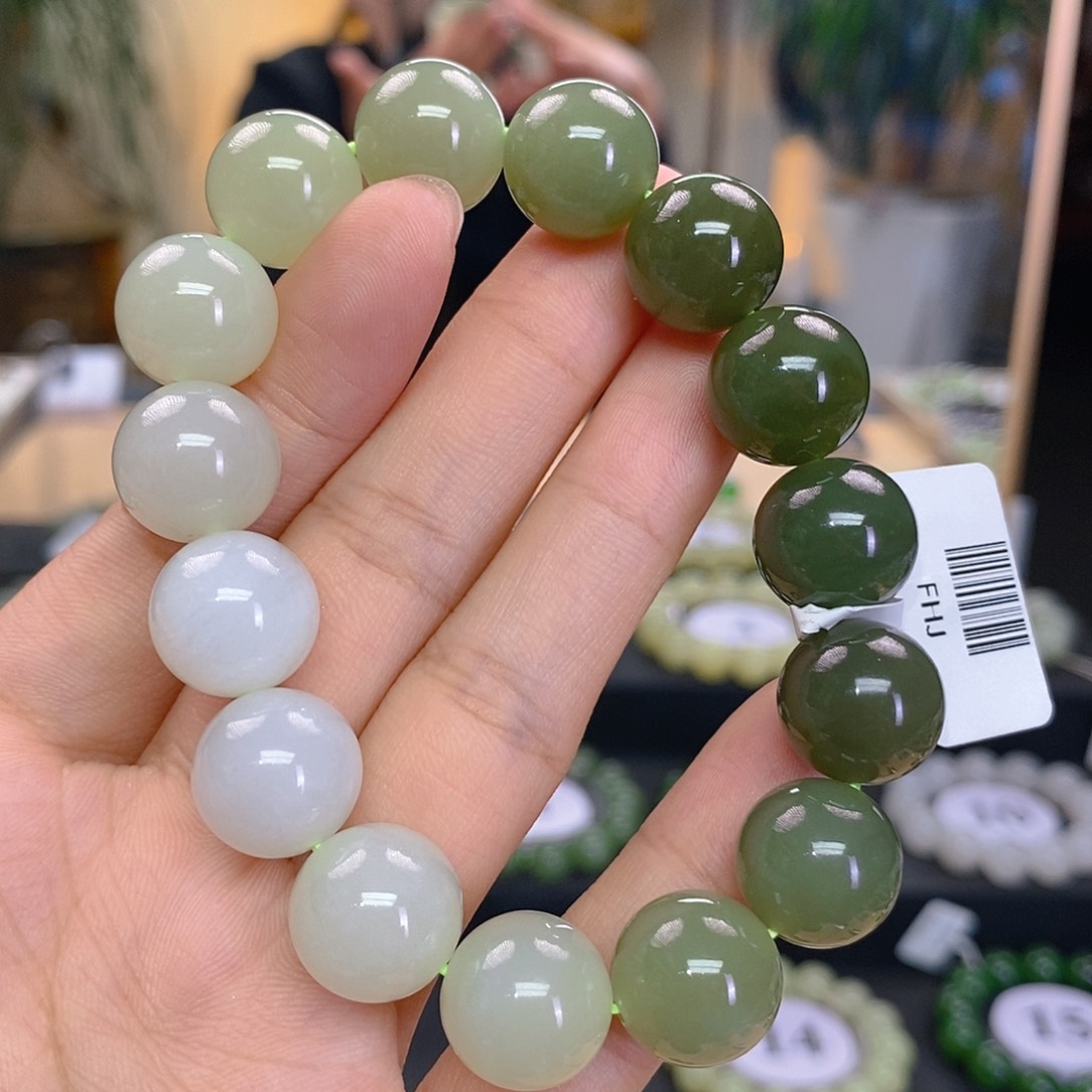 未镶嵌手串和田玉