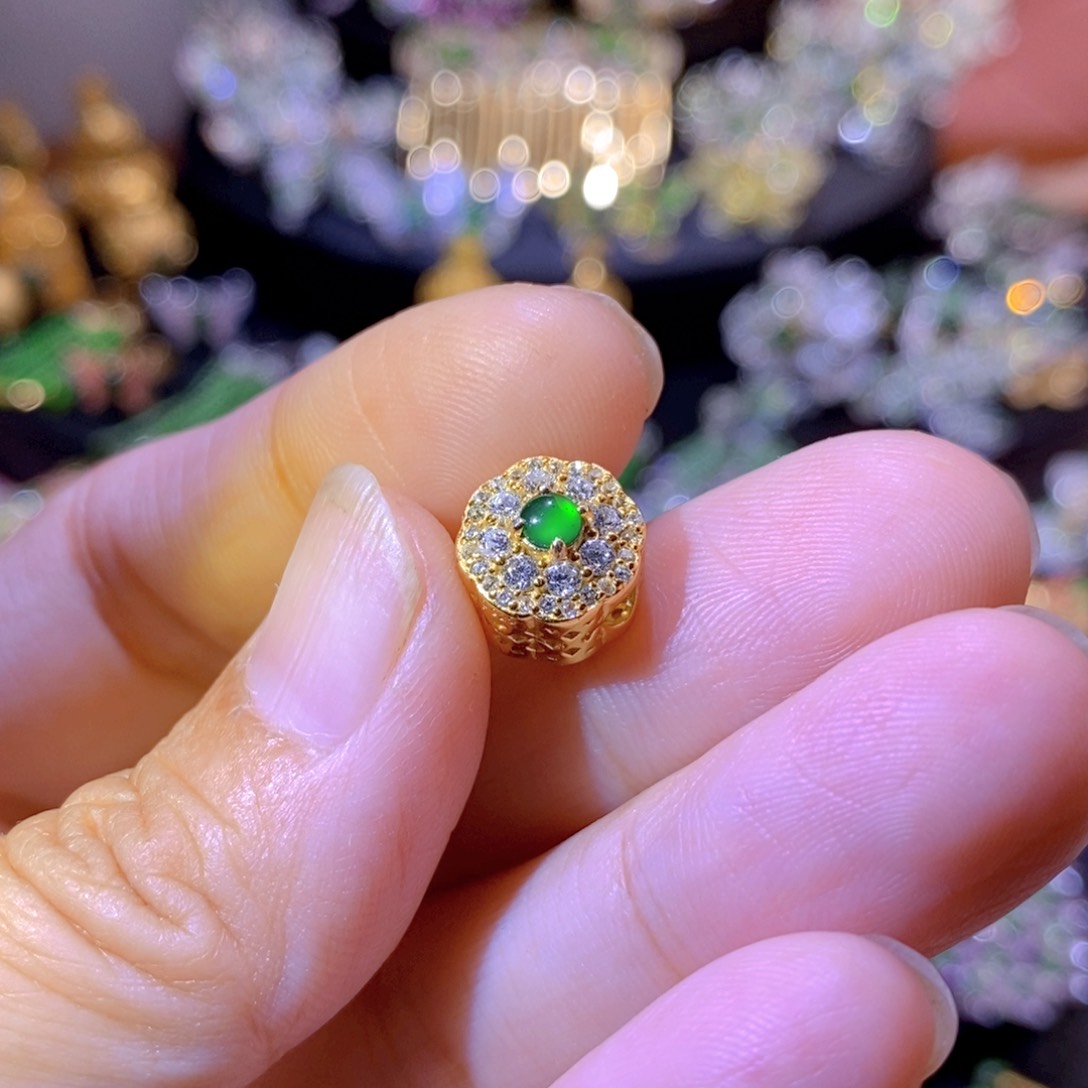 翡翠银S925镶嵌项圈天然翡翠