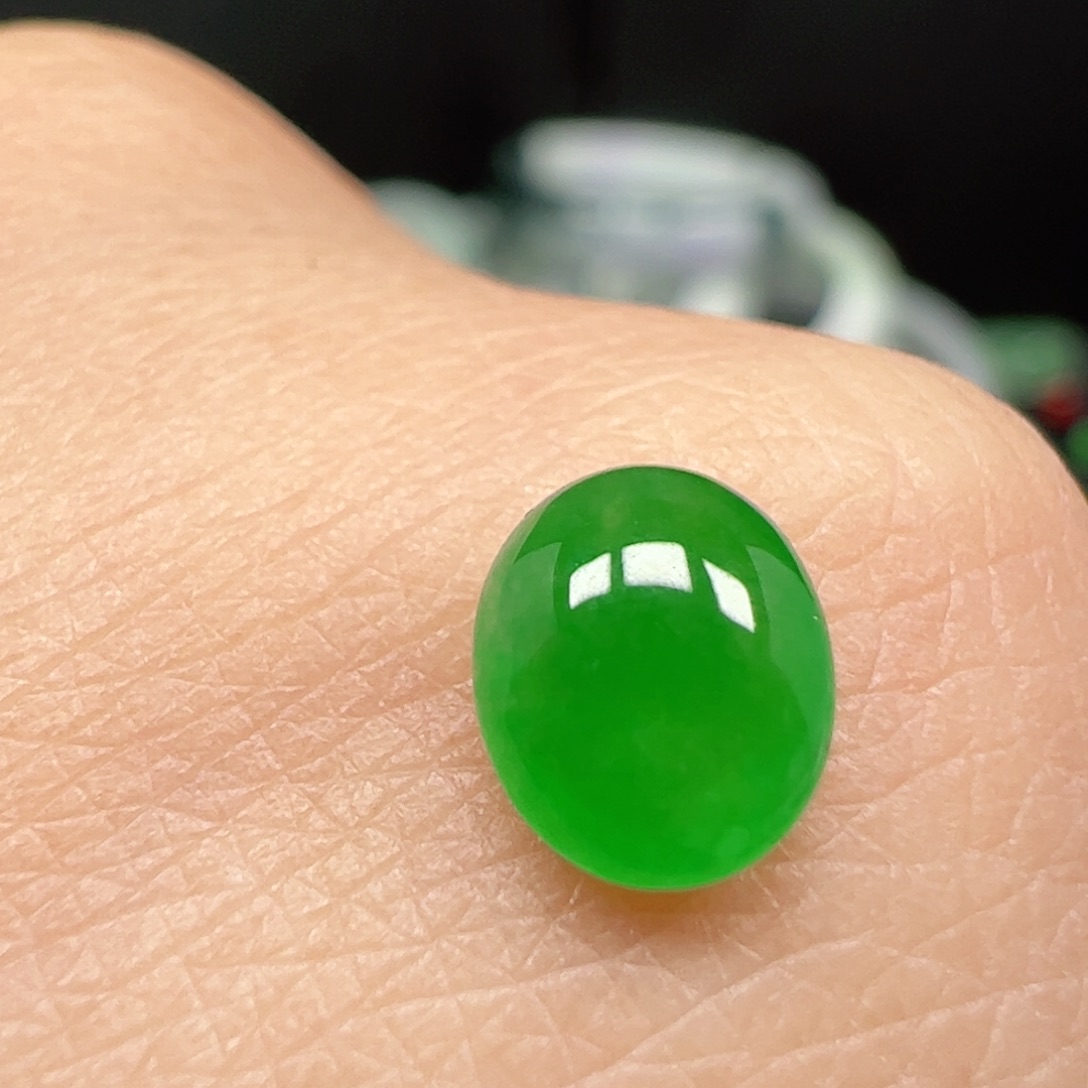 翡翠未镶嵌耳饰蛋面