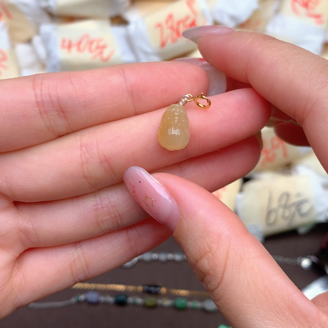 【闪购商品】翡翠挂件18K金镶嵌一