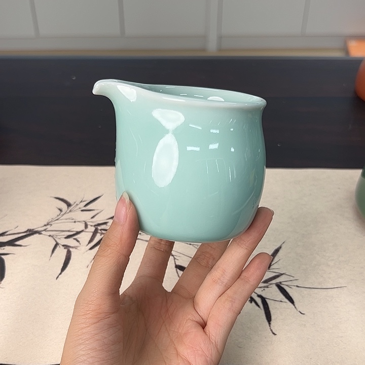 龙泉云间青瓷小米茶器