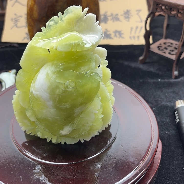 玉家居岫玉原石摆件