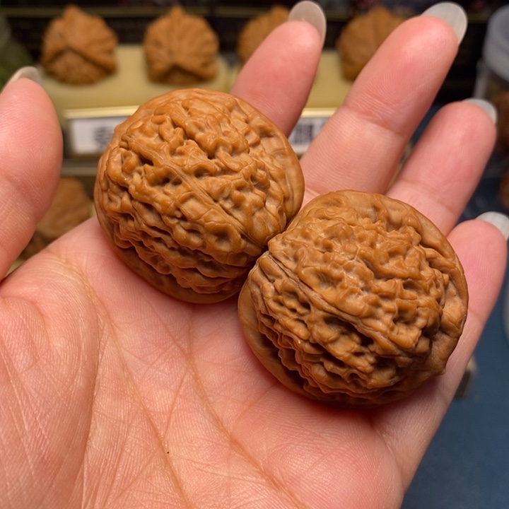 【闪购商品】把件文玩核桃莲花