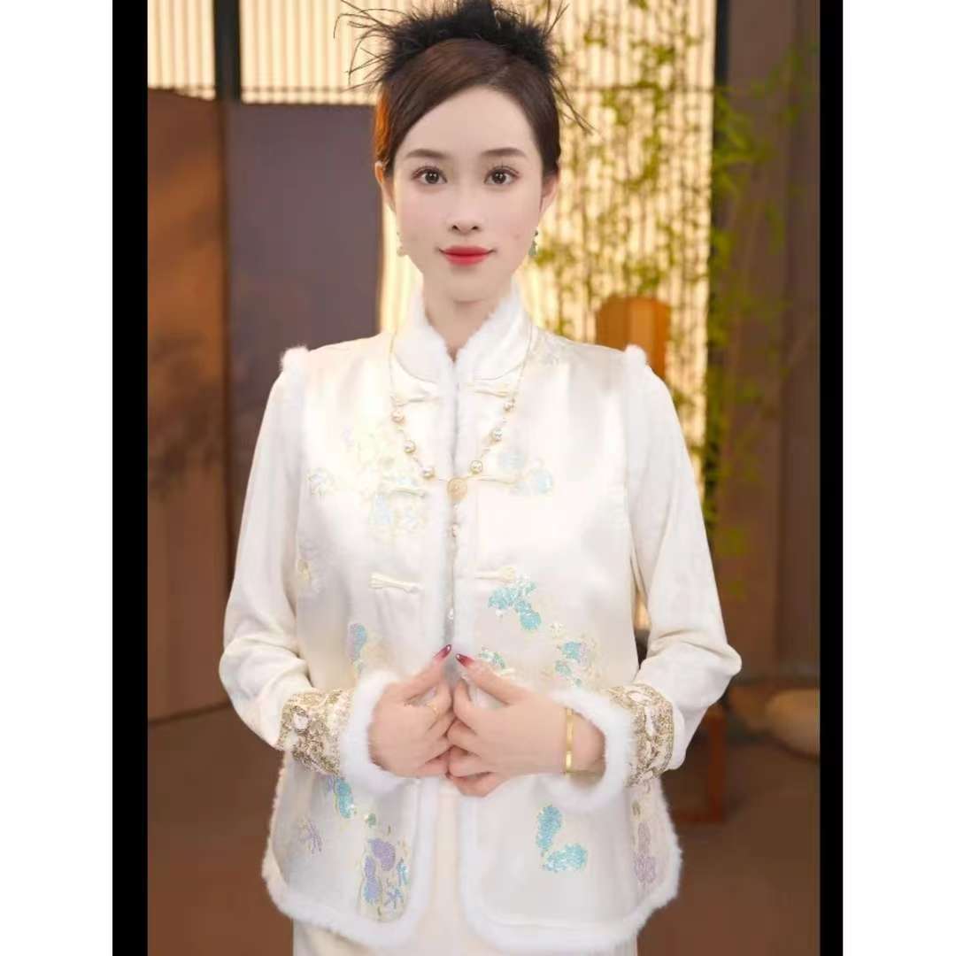 秋冬款中国风唐装宽松型重工刺绣复古棉服马甲