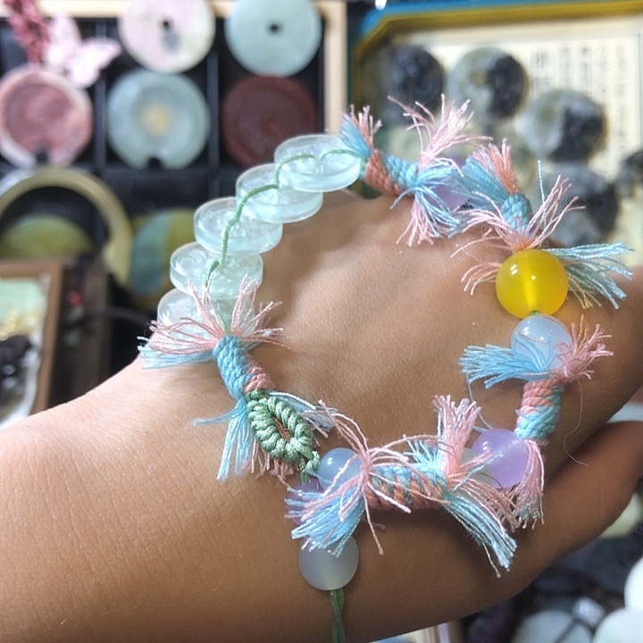 岫玉未镶嵌岫玉五帝钱手链