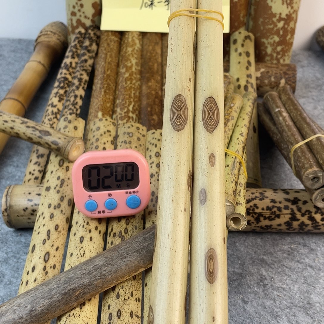 哦***嚯梅鹿扇料一副，，，，