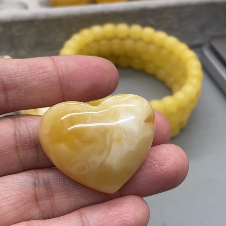 琥珀未镶嵌裸石蜜蜡