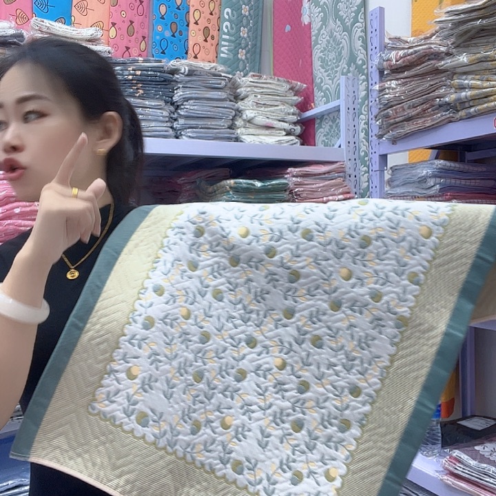 棉绿色小樱桃纯棉