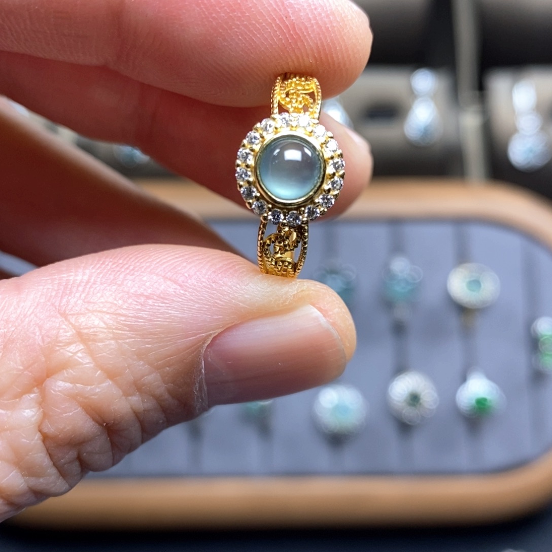 翡翠戒指银S925镶嵌太阳花