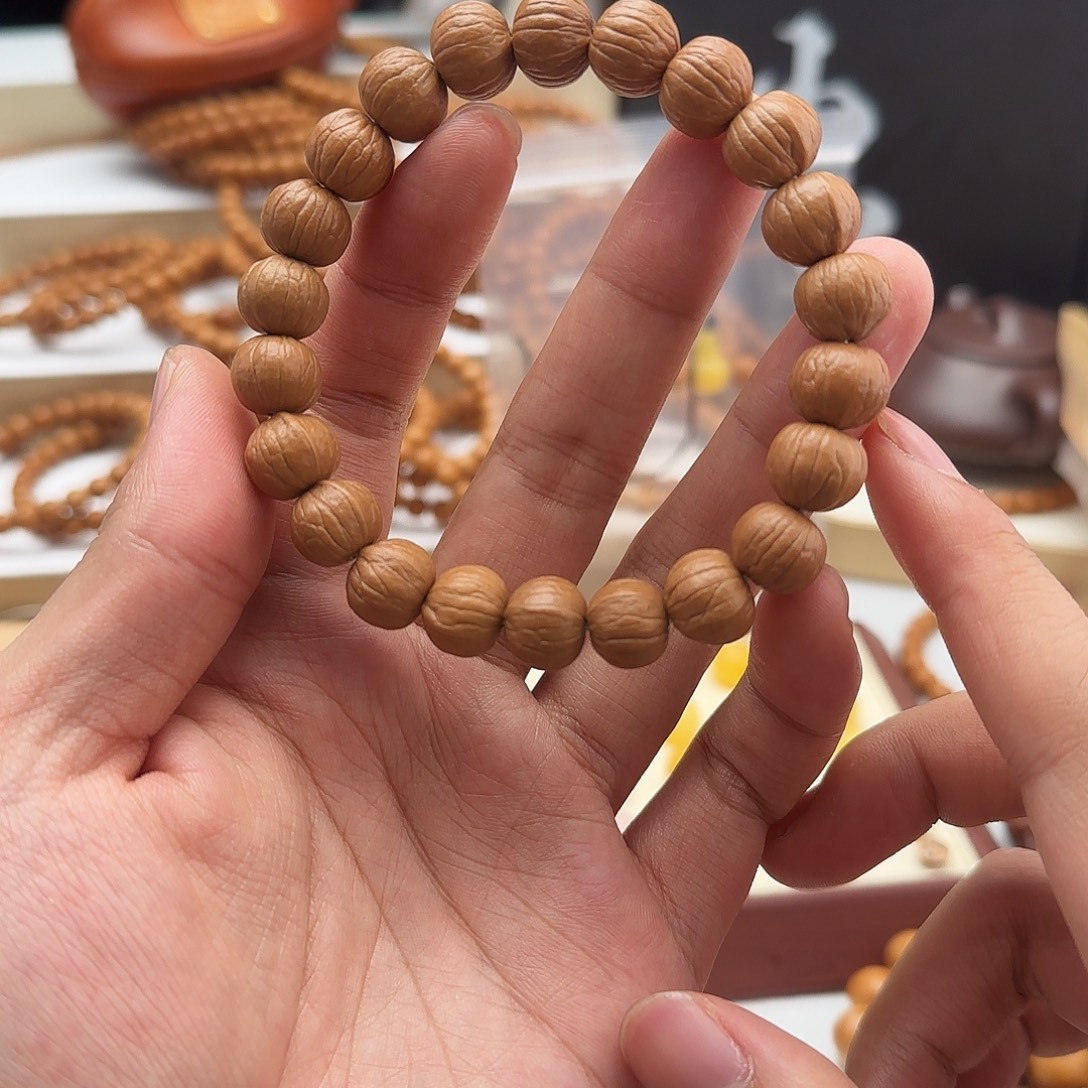 吊坠猴头核桃你想你都几点开的空空荡荡看