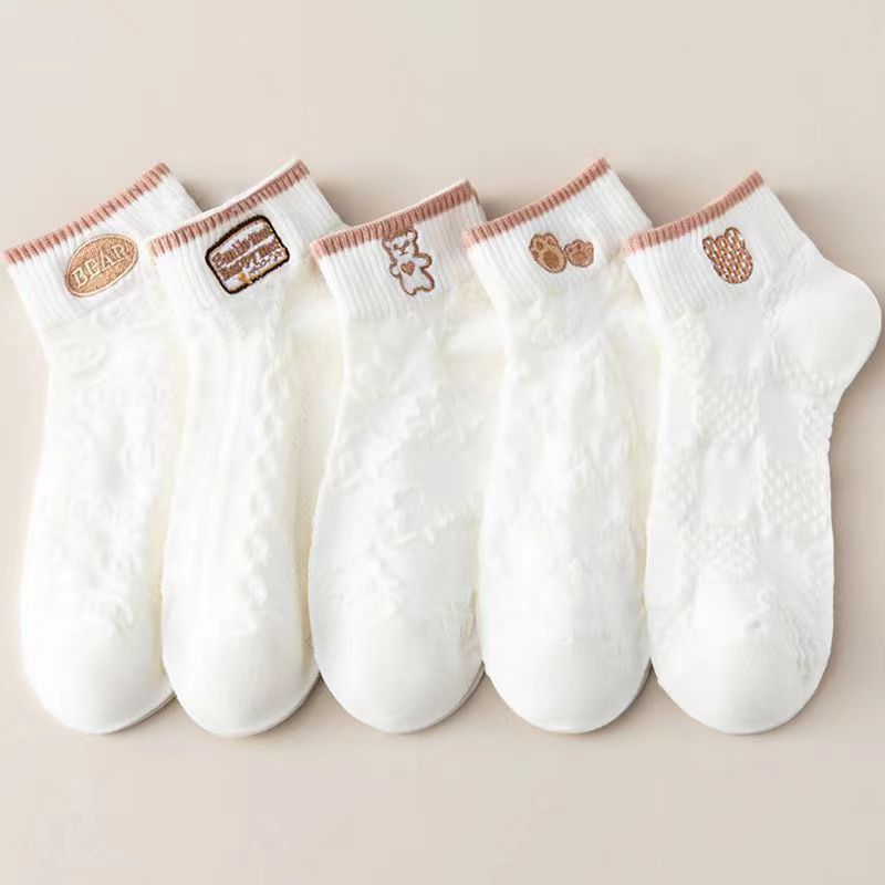 5双小白袜可爱图案条纹上新女款可爱潮流短袜透气百搭舒适防臭