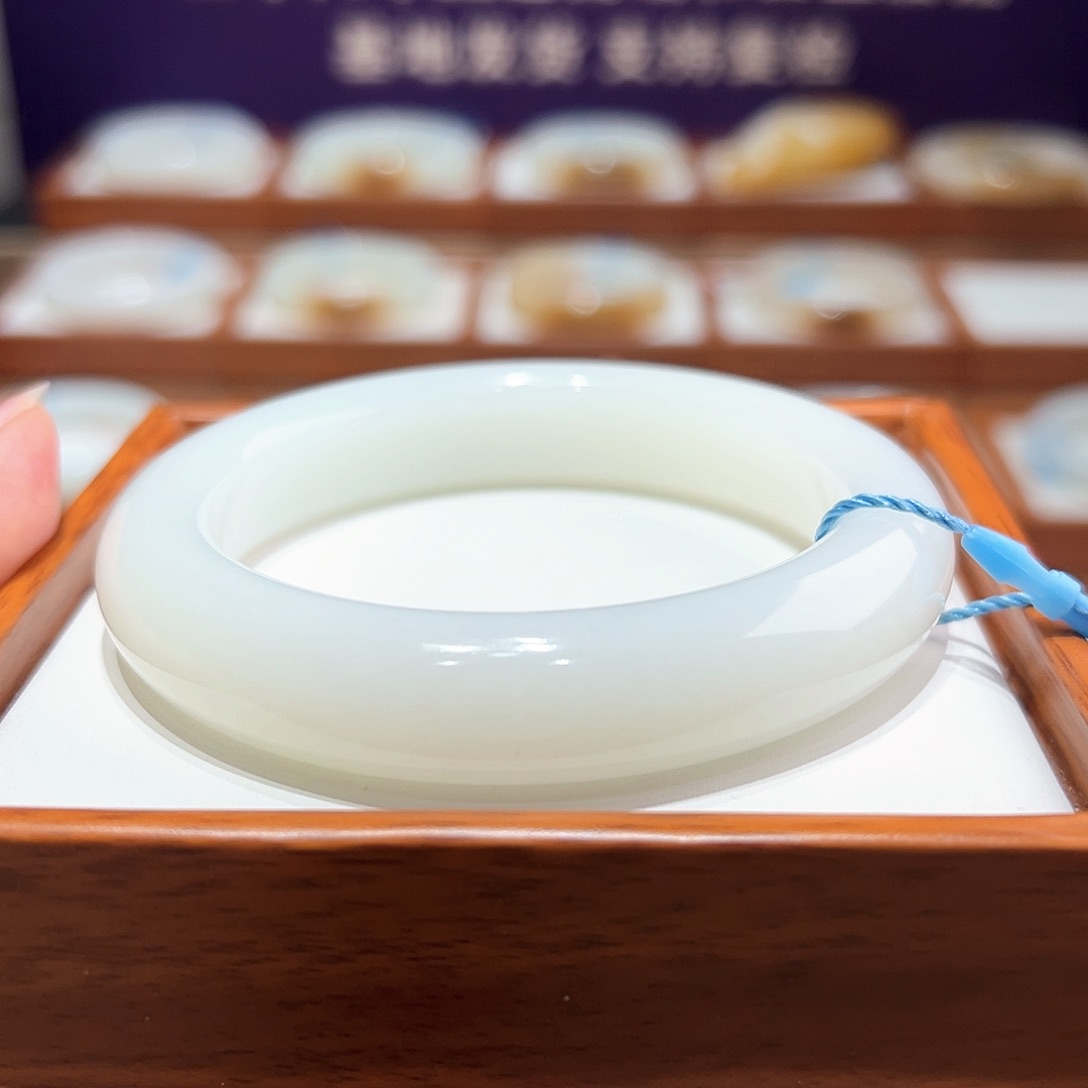 和田玉手镯58/59未镶嵌