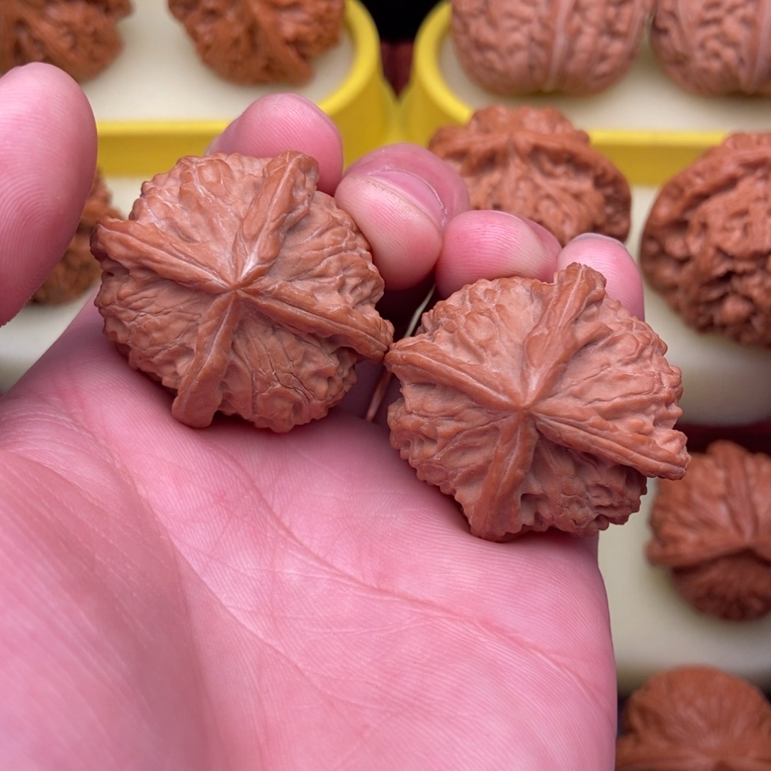 文玩核桃把件午**行金锭元宝四棱