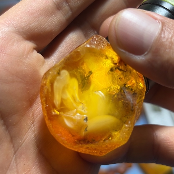 定制琥珀未镶嵌波罗的海琥珀