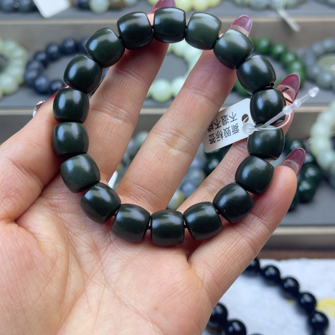 和田玉手链未镶嵌