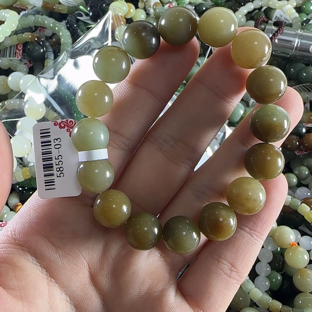 和田玉手链未镶嵌25