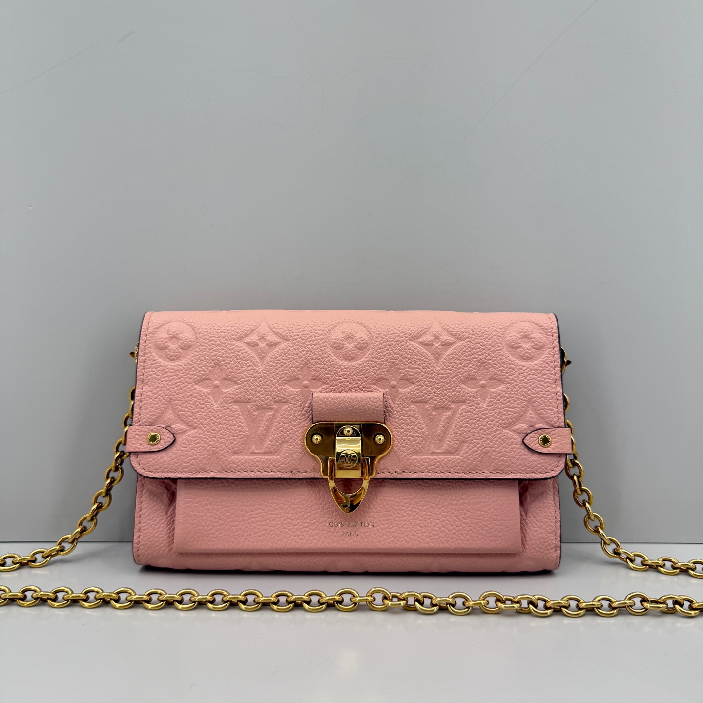 95新 LouisVuitton/路易威登 优选/Vavin粉色压纹woc链条包/19×12
