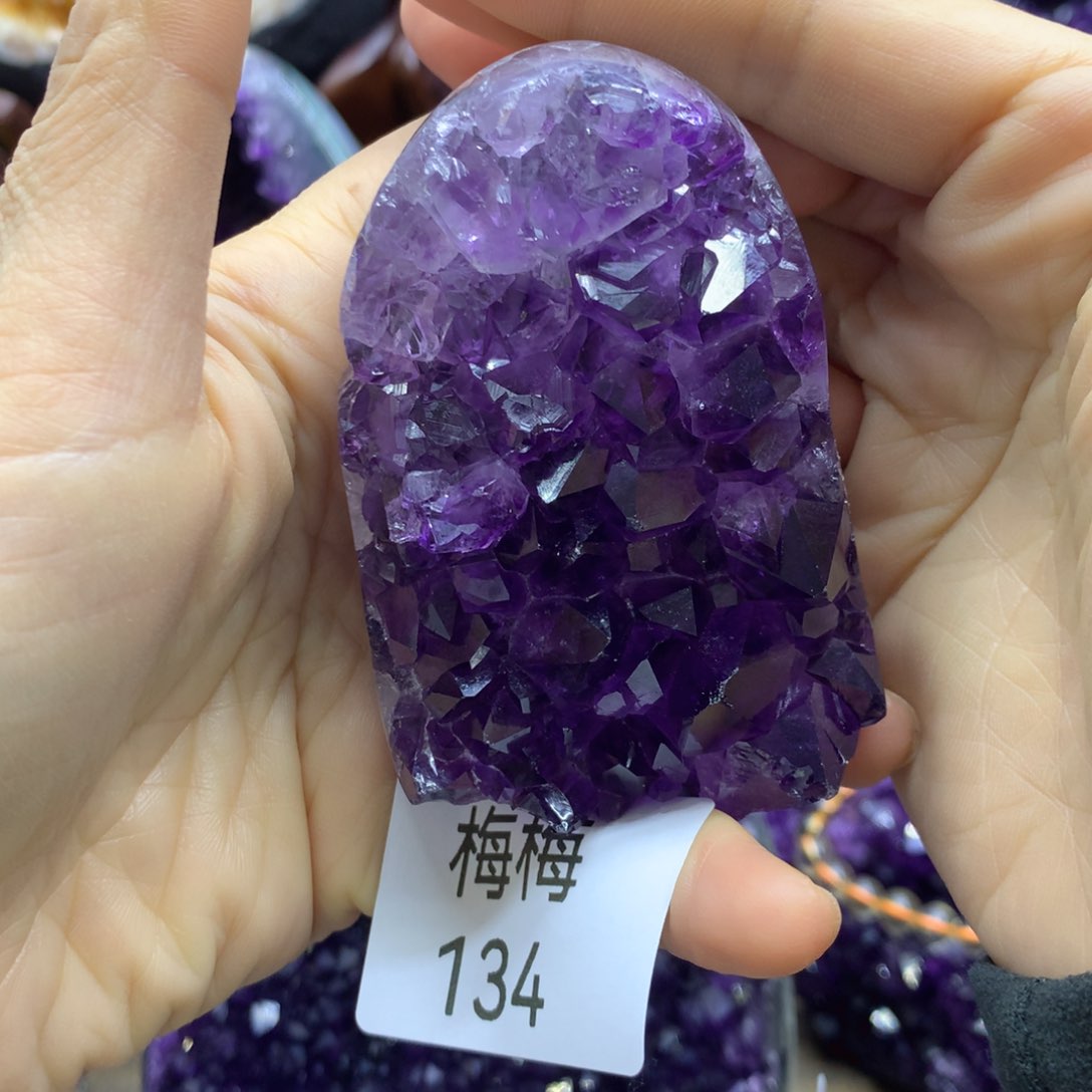 紫晶大型摆件（非配饰）未镶嵌