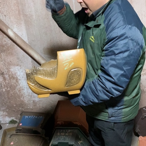 紫砂花盆手工制作