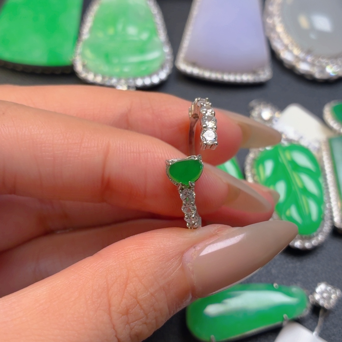 翡翠银S925镶嵌颈饰